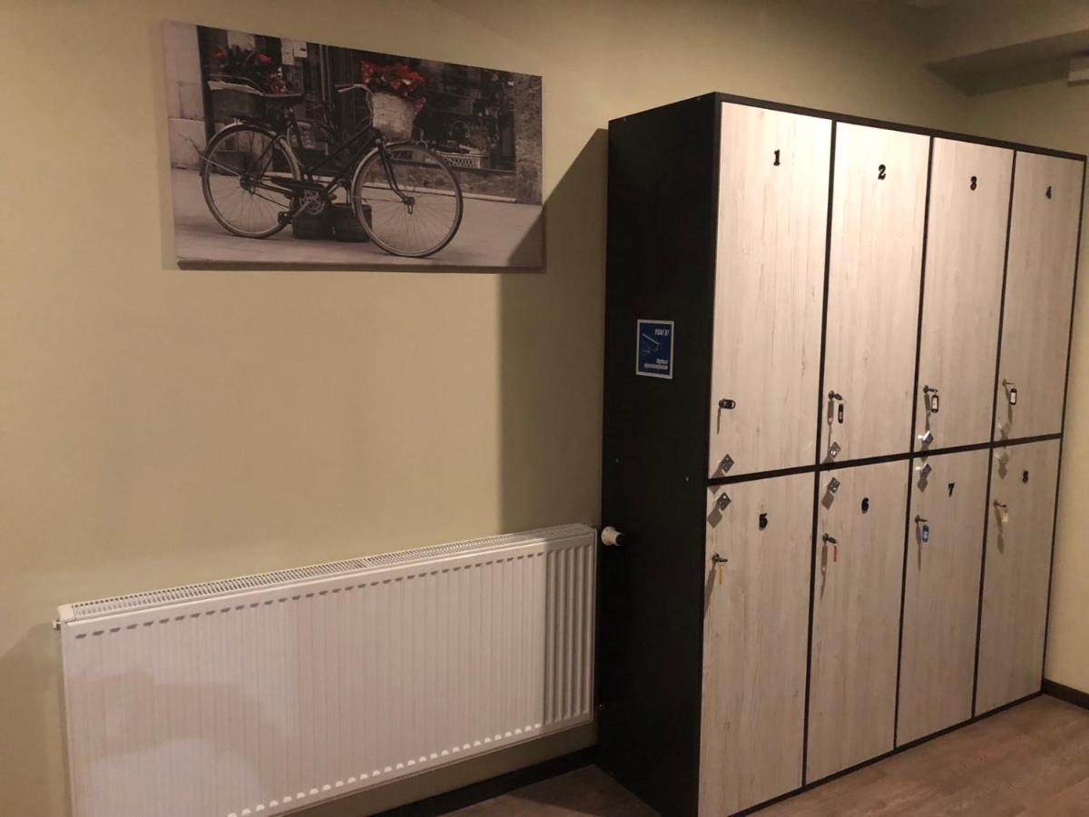 Apart Hotel Avinos Lwów Zewnętrze zdjęcie