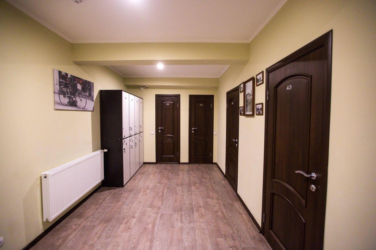 Apart Hotel Avinos Lwów Zewnętrze zdjęcie